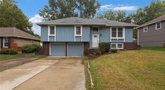 Homes for Sale in Kansas City, MO 64155 | 8915 N Grand Avenue