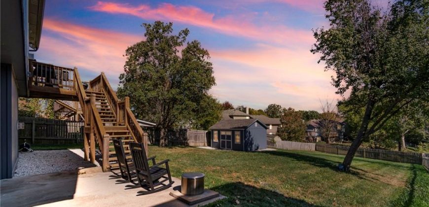 Homes for Sale in Kansas City, MO 64154 | 8509 N Robinhood Avenue