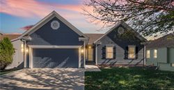 Homes for Sale in Kansas City, MO 64154 | 8509 N Robinhood Avenue