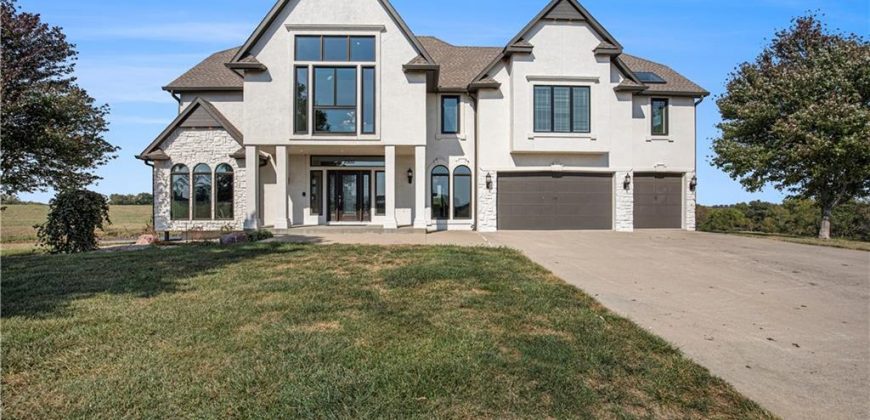 Homes for Sale in Kansas City, MO 64154 | 2600 NW 108th Street