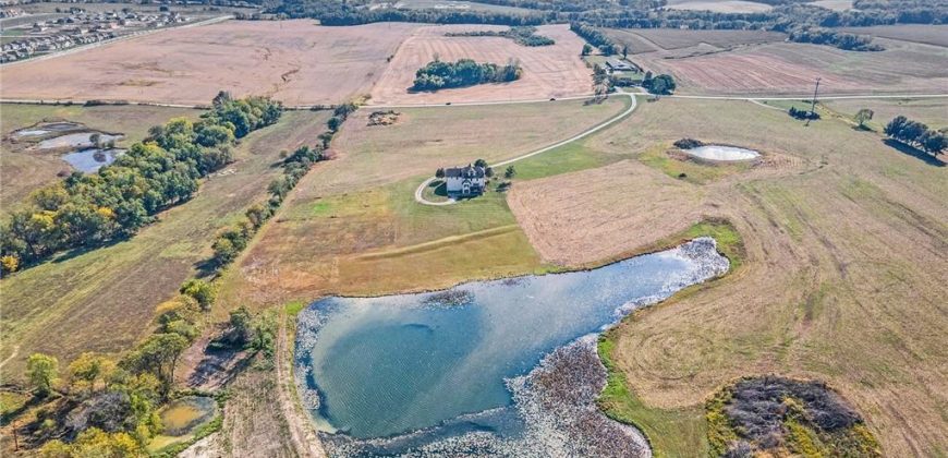 Homes for Sale in Kansas City, MO 64154 | 2600 NW 108th Street