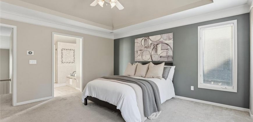 Homes for Sale in Parkville, MO 64152 | 7808 NW Twilight Place