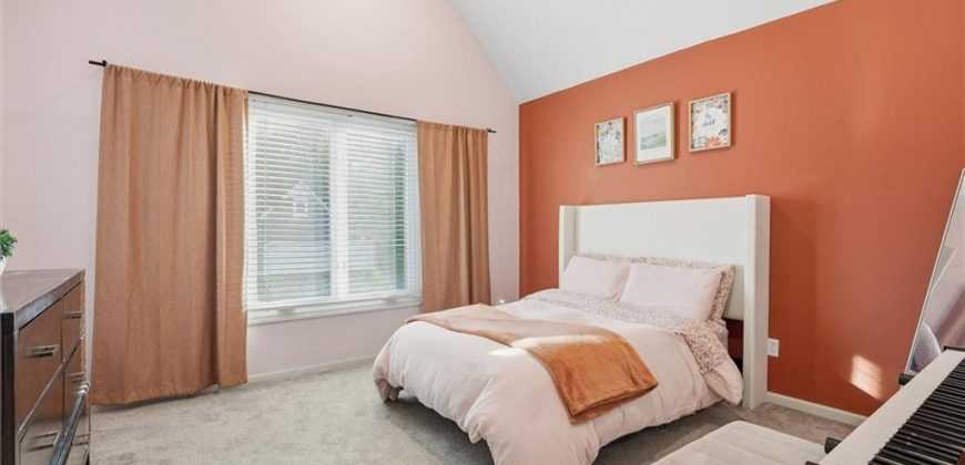 Homes for Sale in Parkville, MO 64152 | 7808 NW Twilight Place