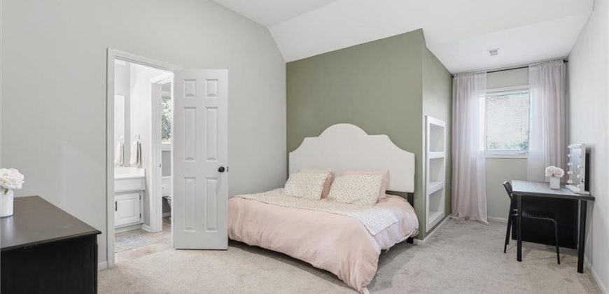 Homes for Sale in Parkville, MO 64152 | 7808 NW Twilight Place