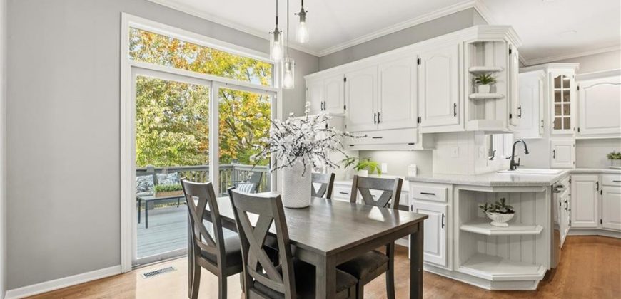 Homes for Sale in Parkville, MO 64152 | 7808 NW Twilight Place