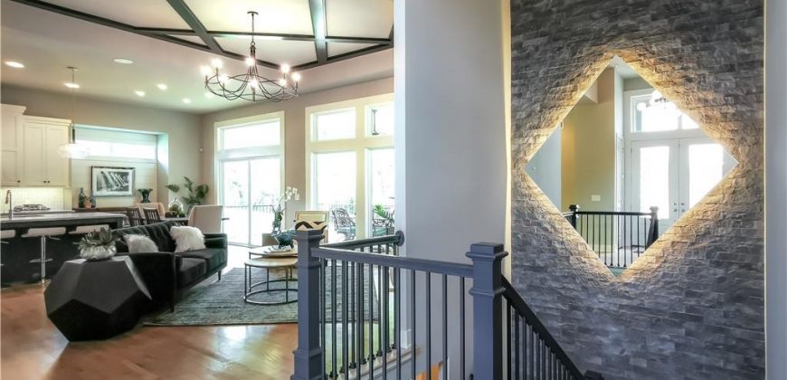 Homes for Sale in Kansas City, MO 64151 | 7003 N Polk Avenue