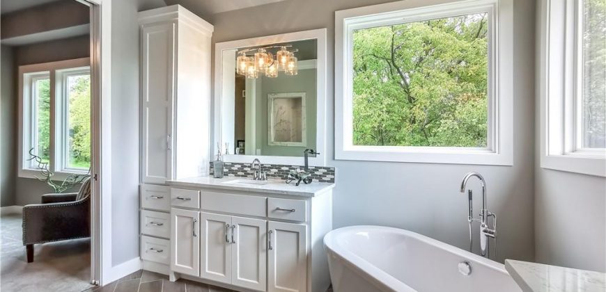 Homes for Sale in Kansas City, MO 64151 | 7003 N Polk Avenue