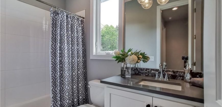 Homes for Sale in Kansas City, MO 64151 | 7003 N Polk Avenue