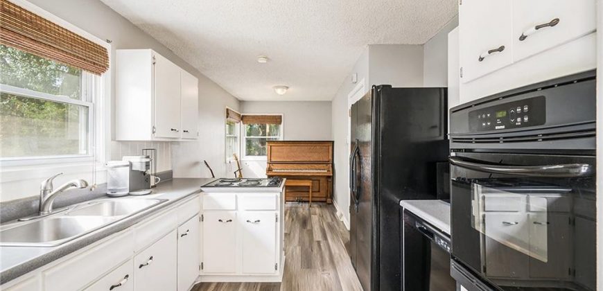 Homes for Sale in Kansas City, MO 64119 | 5417 NE 57th Terrace