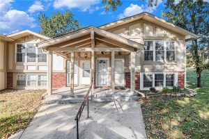 1466-NW-64th-Terrace-mls-2584989-image-1