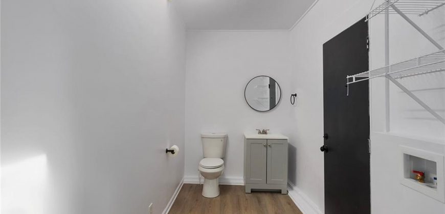 Homes for Sale in Gladstone, MO 64118 | 1005 NE 62nd Street