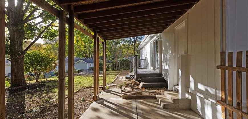 Homes for Sale in Gladstone, MO 64118 | 1005 NE 62nd Street