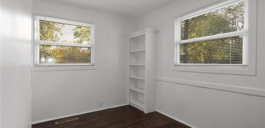 Homes for Sale in Gladstone, MO 64118 | 1005 NE 62nd Street