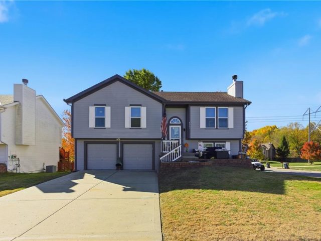 Homes for Sale in Kansas City, MO 64157 | 8501 NE 105th Terrace