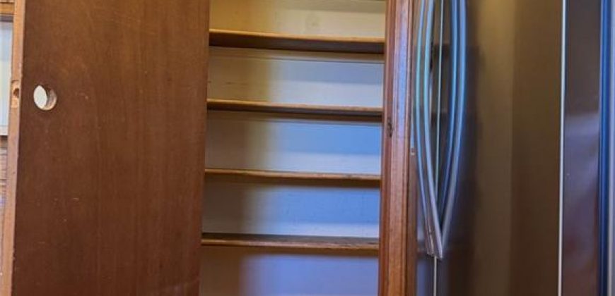 Homes for Sale in Liberty, MO 64068 | 2120  Pin Oak Drive