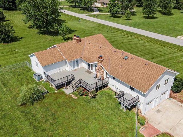 Homes for Sale in Kansas City, MO 64167 | 12912 N Oakland Avenue