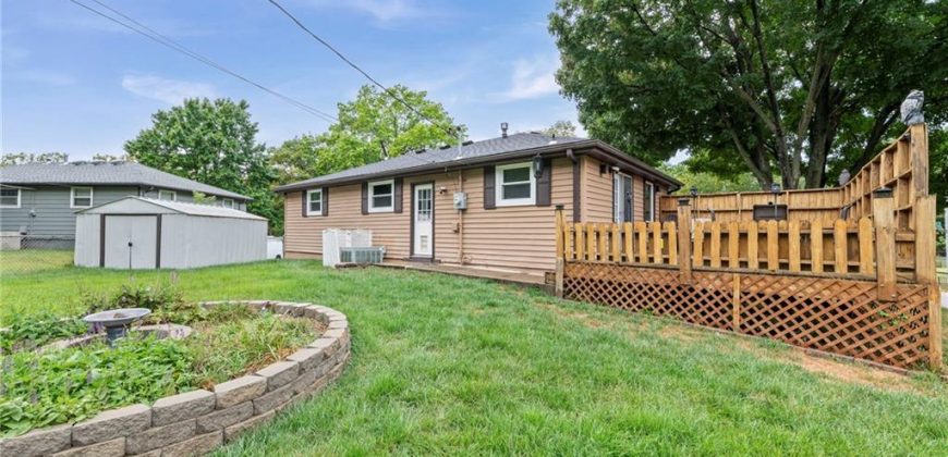 Homes for Sale in Kansas City, MO 64118 | 6955 N Liberty Street