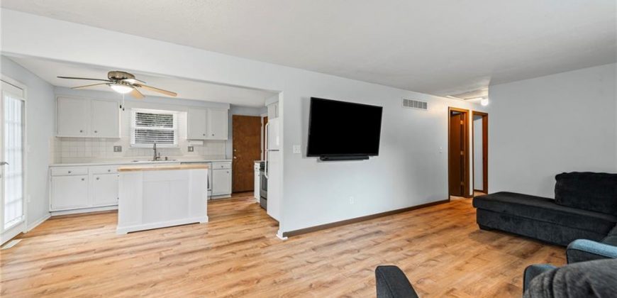 Homes for Sale in Kansas City, MO 64118 | 6955 N Liberty Street