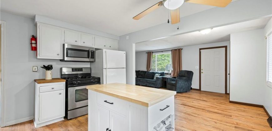 Homes for Sale in Kansas City, MO 64118 | 6955 N Liberty Street