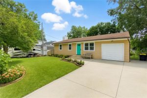 5105-NE-58th-Street-mls-2568392-image-1