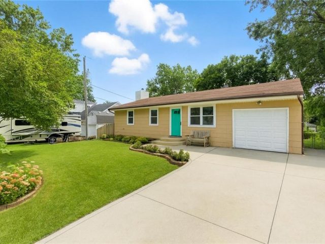 Homes for Sale in Kansas City, MO 64119 | 5105 NE 58th Street
