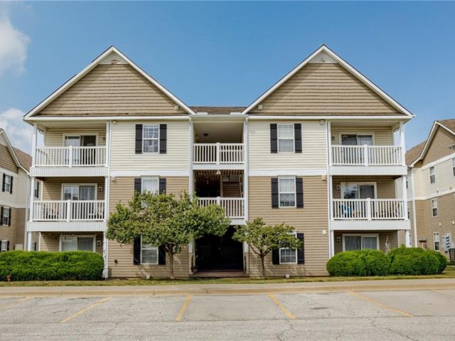 Homes for Sale in Kansas City, MO 64119 | 5510 NE 80th Terrace, Unit#3B