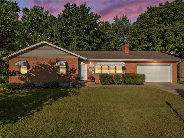 Homes for Sale in Kansas City, MO 64155 | 8606 N Charlotte Street