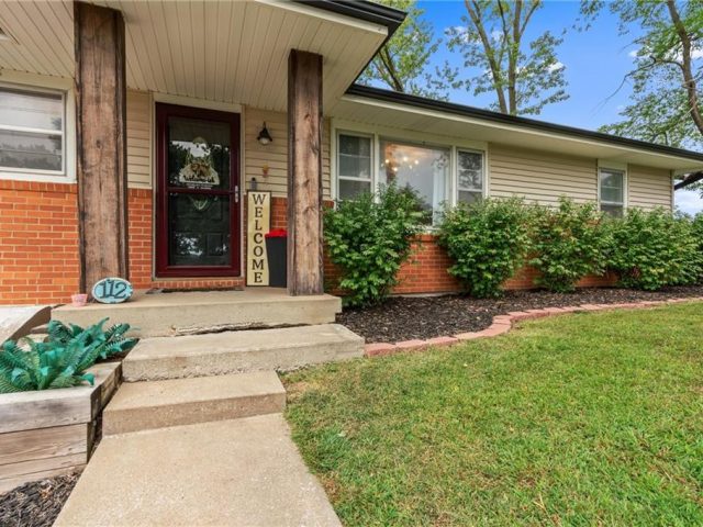 Homes for Sale in Excelsior Springs, MO 64024 | 112  Delores Street