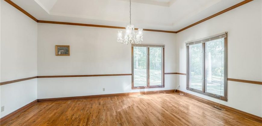 Homes for Sale in Smithville, MO 64089 | 1619  Sunrise Drive