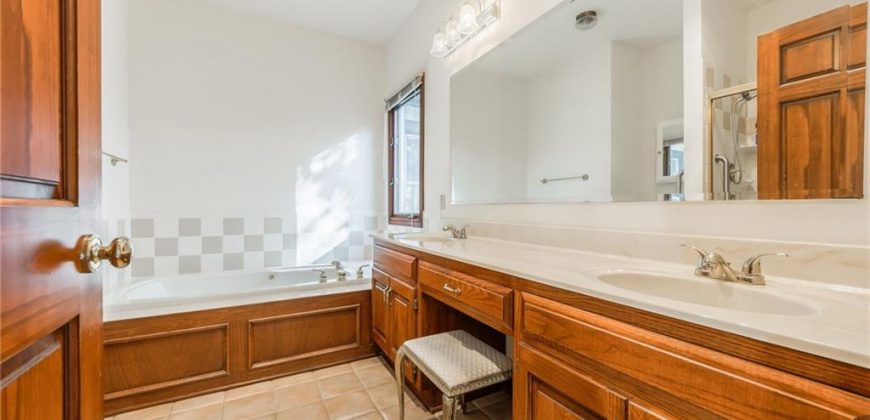 Homes for Sale in Smithville, MO 64089 | 1619  Sunrise Drive