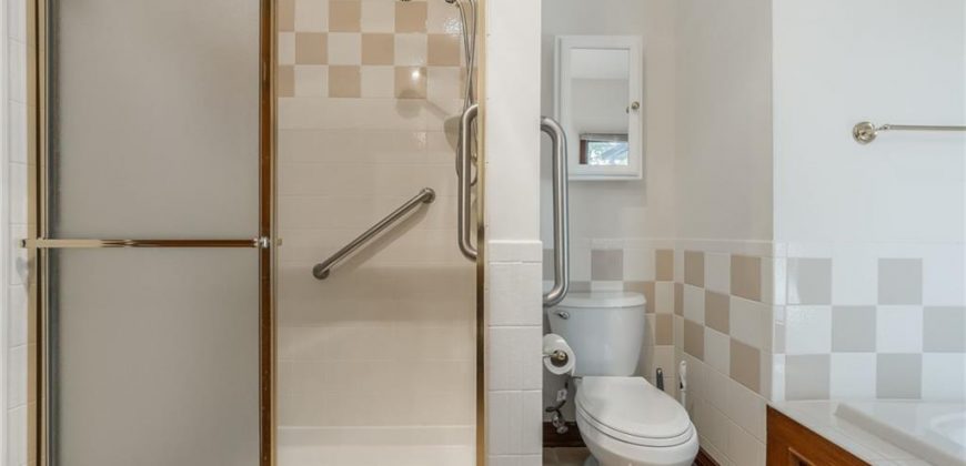 Homes for Sale in Smithville, MO 64089 | 1619  Sunrise Drive