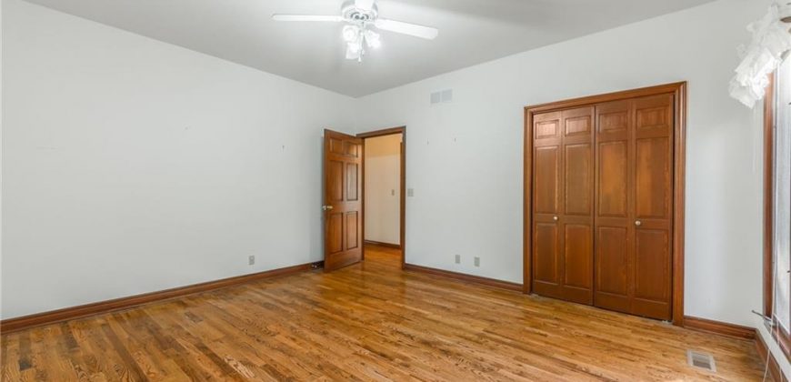 Homes for Sale in Smithville, MO 64089 | 1619  Sunrise Drive