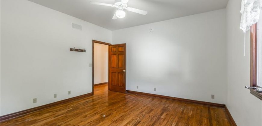 Homes for Sale in Smithville, MO 64089 | 1619  Sunrise Drive