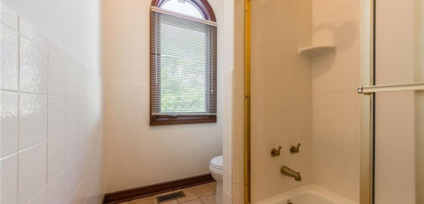 Homes for Sale in Smithville, MO 64089 | 1619  Sunrise Drive