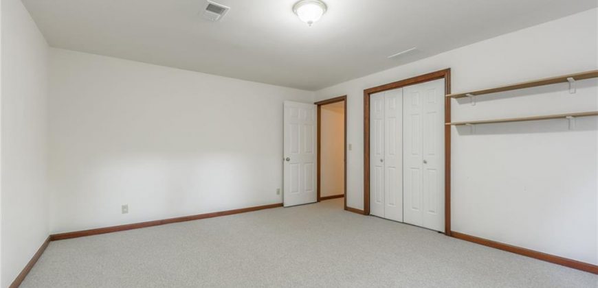 Homes for Sale in Smithville, MO 64089 | 1619  Sunrise Drive