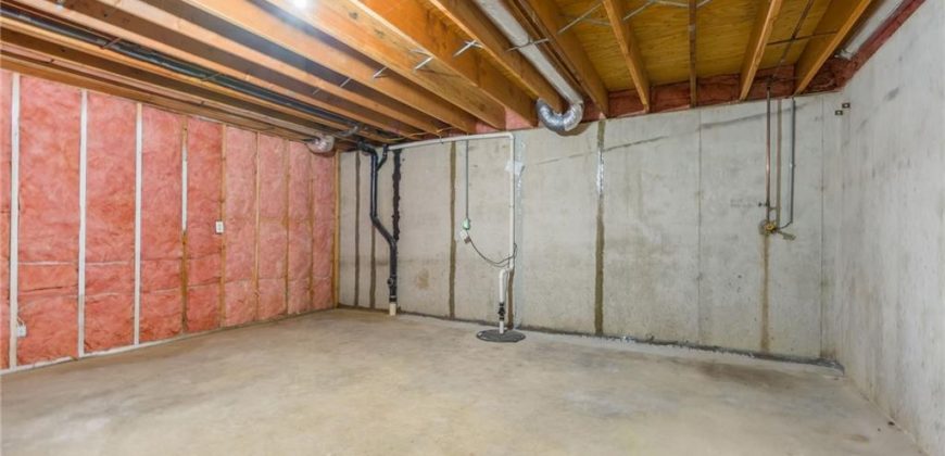 Homes for Sale in Smithville, MO 64089 | 1619  Sunrise Drive