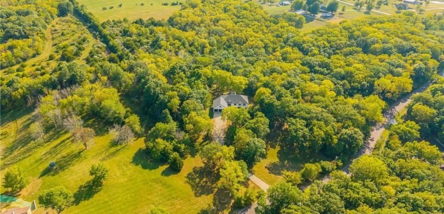 Homes for Sale in Smithville, MO 64089 | 1619  Sunrise Drive