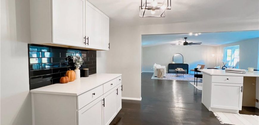 Homes for Sale in Kansas City, MO 64118 | 4 NW 81st Street