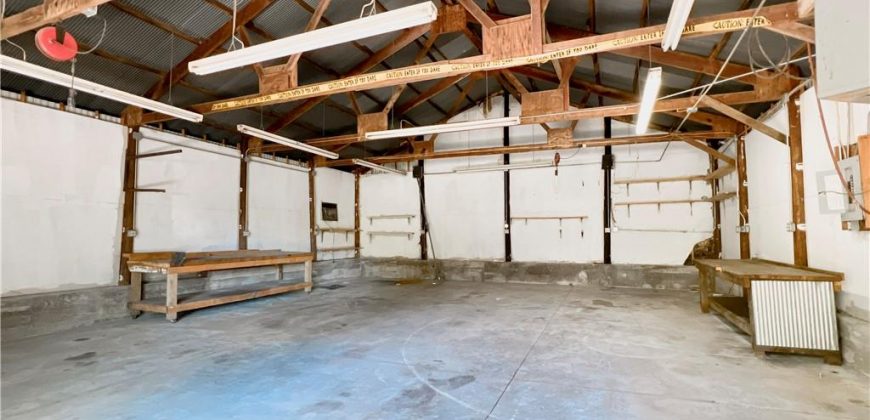 Homes for Sale in Kansas City, MO 64118 | 4 NW 81st Street