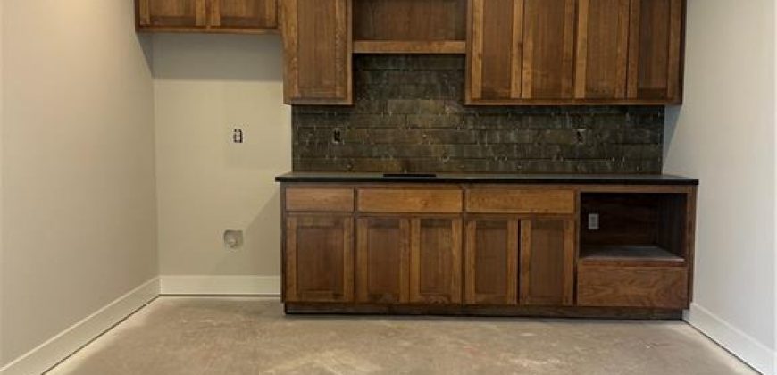 Homes for Sale in Parkville, MO 64152 | 7060 NW Yulich Court