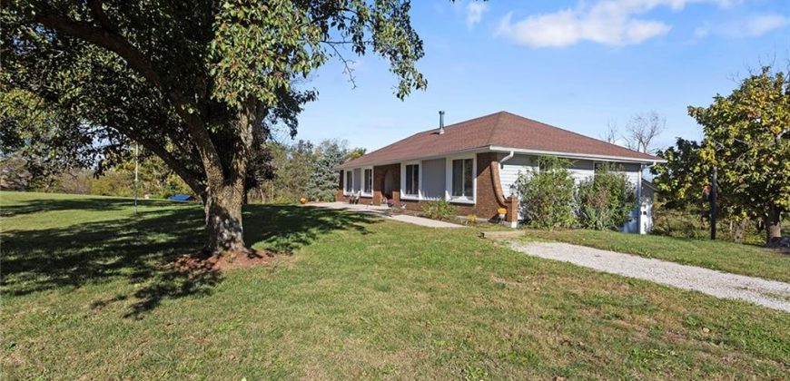 Homes for Sale in Holt, MO 64048 | 16806 NE 180th Street