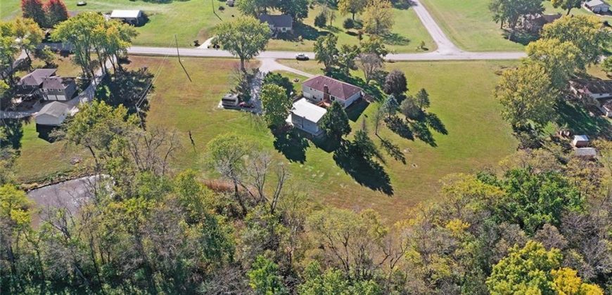 Homes for Sale in Holt, MO 64048 | 16806 NE 180th Street