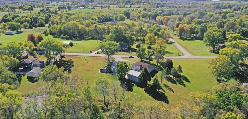 Homes for Sale in Holt, MO 64048 | 16806 NE 180th Street