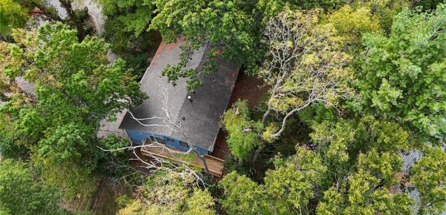 Homes for Sale in Kansas City, MO 64116 | 106 NW Greentree Lane