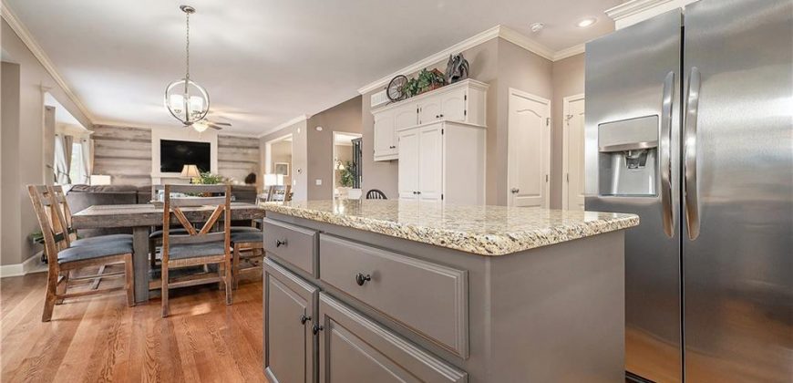 Homes for Sale in Liberty, MO 64068 | 1435  Sumac Circle