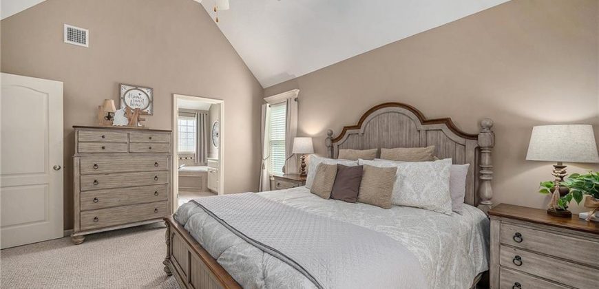 Homes for Sale in Liberty, MO 64068 | 1435  Sumac Circle