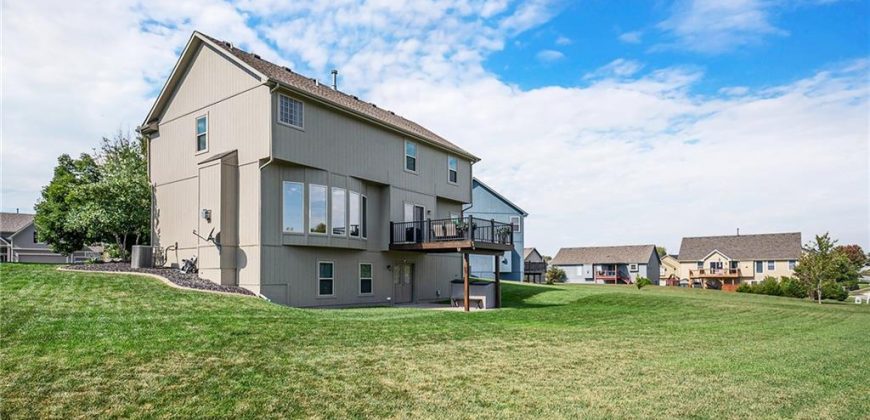 Homes for Sale in Liberty, MO 64068 | 1435  Sumac Circle