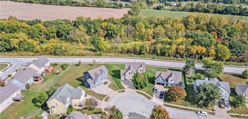 Homes for Sale in Liberty, MO 64068 | 1435  Sumac Circle