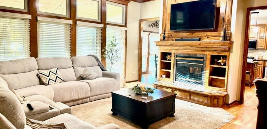 Homes for Sale in Kansas City, MO 64118 | 1732 NE 80th Place