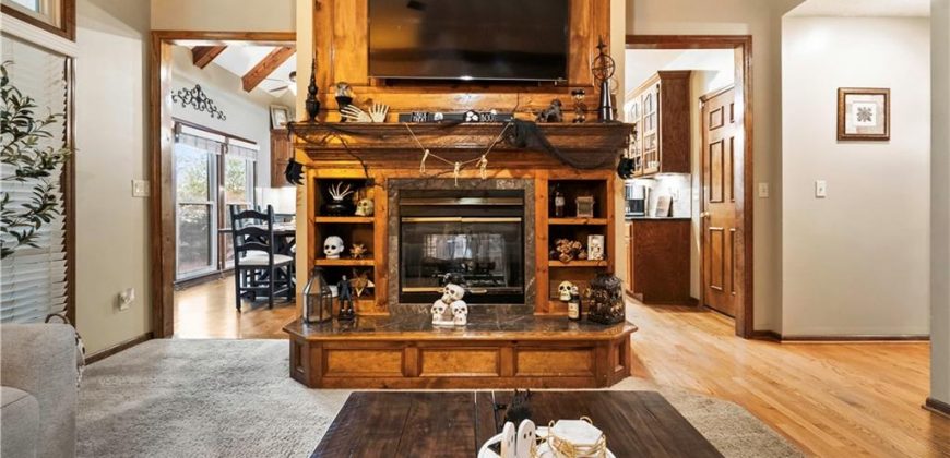 Homes for Sale in Kansas City, MO 64118 | 1732 NE 80th Place